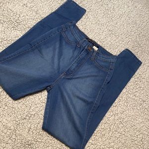 FASHION NOVA MEDIUM WASH HIGH WAISTED JEANS
